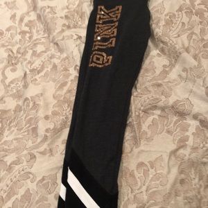 Victoria’s Secret Pink leggings
